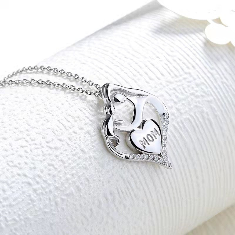 Amore Eterno – Ciondolo in Argento Sterling S925 per la Mamma