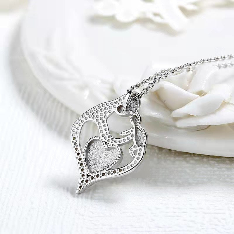 Amore Eterno – Ciondolo in Argento Sterling S925 per la Mamma